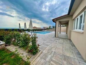 Thumbnail von Multi-family house with a breathtaking view of the sea, Labin