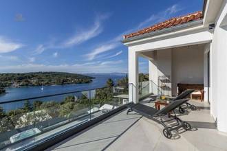 Thumbnail von Insel Solta: Mediterrane Villa mit Pool und wunderschönem Meerblick