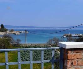 Thumbnail von Mediterrane Villa mit Pool nahe dem Meer, Insel Pasman