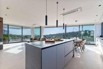 Thumbnail von Modern luxury villa with swimming pool and sea view