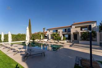 Thumbnail von Luxuriöse Maisonettewohnung mit Meerblick und Community-Pool