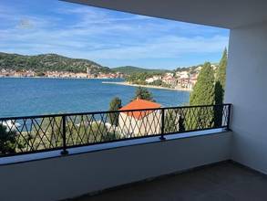Thumbnail von Luxurious two-story apartment with breathtaking sea views