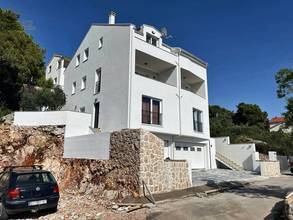 Thumbnail von Luxurious two-story apartment with breathtaking sea views
