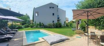 Thumbnail von Appartementhaus mit drei Wohnungen, Region Rovinj