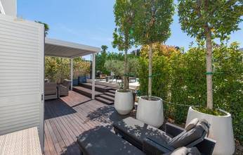 Thumbnail von Exceptional villa with pool in a great location