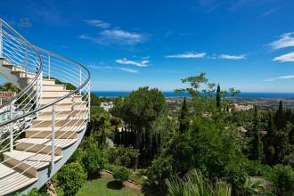 Thumbnail von villa for sale in - El Madroñal