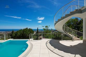 Thumbnail von villa for sale in - El Madroñal
