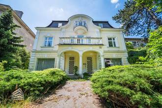 Thumbnail von Historische Villa mit Studie für Ausbauprojekt in Grinzinger Bestlage