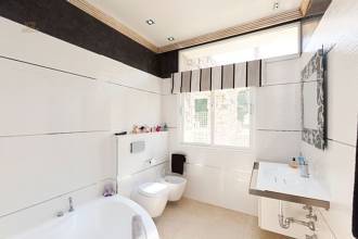 Thumbnail von villa for sale in - Nueva Andalucia