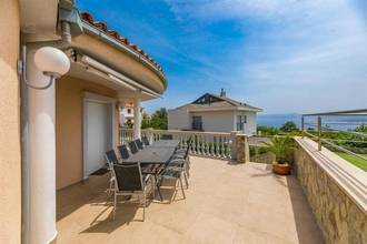Thumbnail von Villa with a granny flat, pool, and beautiful sea view