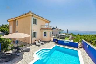 Thumbnail von Villa with a granny flat, pool, and beautiful sea view