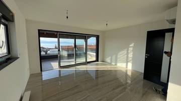 Thumbnail von Modern apartment with beautiful sea view