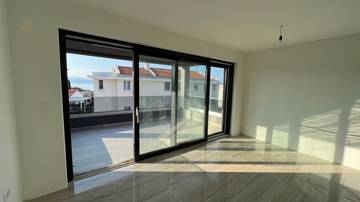 Thumbnail von New apartment with sea view