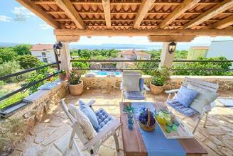 Thumbnail von Mediterrane Villa mit Pool und Meerblick