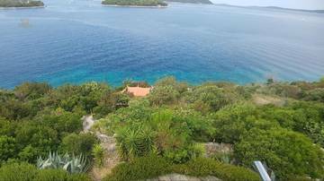 Thumbnail von Villa mit 9 Appartements in außergewöhnlich schöner Lage am Meer