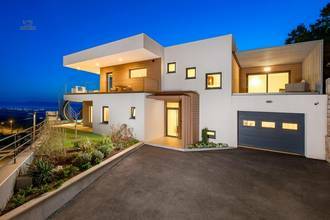Thumbnail von High-quality designer villa with panoramic sea view, Hreljin region