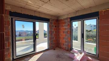 Thumbnail von Modern villa with pool and sea view
