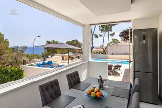Thumbnail von Großzügige Villa mit traumhaften Meerblick in Sol de Mallorca