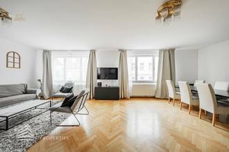 Thumbnail von Fully renovated house with 4 units and an unfinished attic, near Sternwartepark.