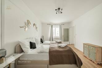 Thumbnail von Fully renovated house with 4 units and an unfinished attic, near Sternwartepark.