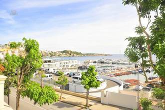 Thumbnail von Spacious house in Mallorcan style in the first row to the sea
