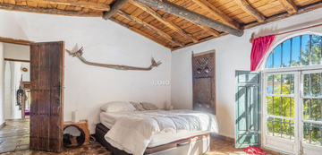Thumbnail von 5 Bedroom Villa For Sale In Benahavís