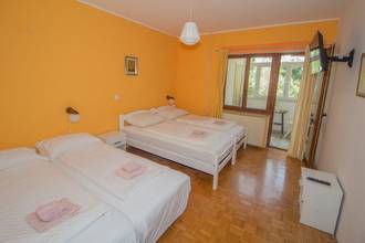 Thumbnail von Exclusive multi-family house with sea view in Porec