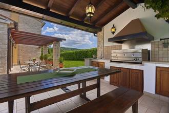 Thumbnail von Exclusive villa in Mediterranean style, Motovun region, Istria