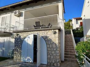 Thumbnail von Renovated multi-family house in second row to the sea, Drage
