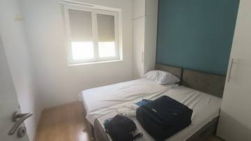 Thumbnail von Renovated multi-family house in second row to the sea, Drage