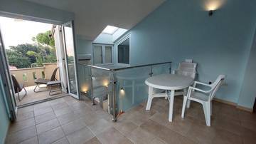 Thumbnail von House with sea view
