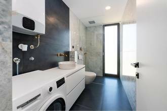 Thumbnail von Luxurious penthouse with rooftop pool near the sea