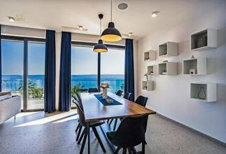 Thumbnail von Modern villa with swimming pool and beautiful sea view