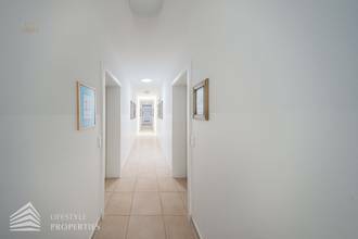Thumbnail von Apartmenthaus mit 16 Apartments, 21 Stellplätze und 2 Geschäftslokalen, Nähe Flughafen Wien