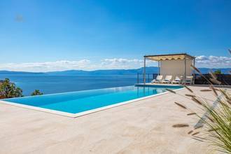 Thumbnail von Modern villa with swimming pool and beautiful sea view