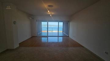 Thumbnail von Maisonette apartment with roof terrace and panoramic sea view