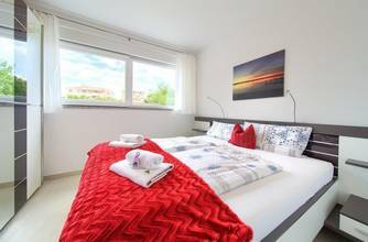 Thumbnail von Moderne Erdgeschosswohnung mit Meerblick