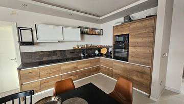 Thumbnail von Modern villa with swimming pool and sea view