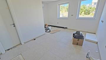 Thumbnail von Attractive new-build apartment on the 2nd floor + studio with garden on the ground floor