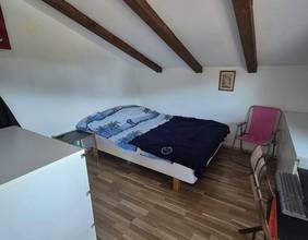 Thumbnail von Stone house in the city center