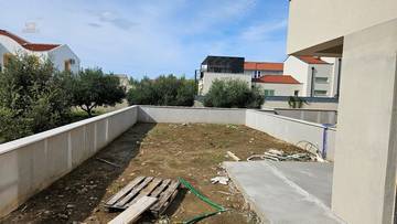 Thumbnail von Modern ground-floor apartments with garden
