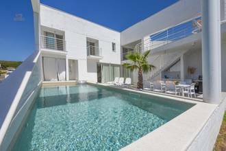 Thumbnail von Moderne Villa mit Swimmingpool und Meerblick, Region Sukosan