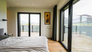 Thumbnail von Luxus-Garten-Maisonette & Wellnessbereich mit Pool
