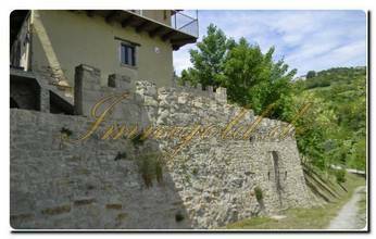Thumbnail von Ganzes Dorf in der Langhe zum Verkauf