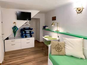 Thumbnail von Townhouse with two apartments near the sea