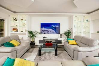 Thumbnail von Villa with pool, rooftop terrace, and sea view