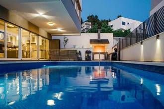Thumbnail von Villa with pool, rooftop terrace, and sea view