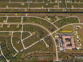 Thumbnail von ***Beautiful 930m² building plot on the freshwater canal***
