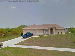 Thumbnail von ***Beautiful 930m² building plot on the freshwater canal***