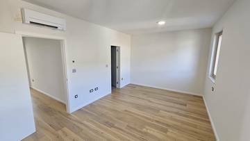 Thumbnail von Moderne Maisonettewohnung mit Panorama-Meerblick
